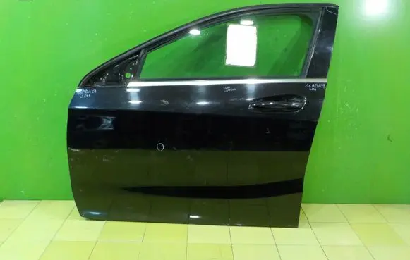 Mercedes-Benz A W176 Front door PRZOD LEWE