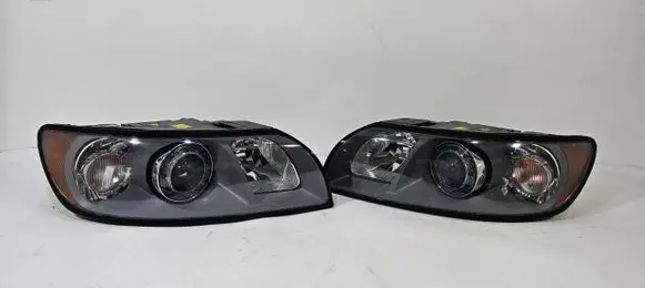 Volvo S40, V40 Headlights/headlamps set 12645239