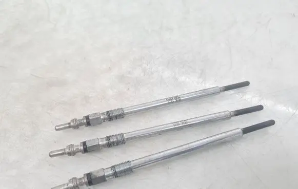 Mitsubishi Colt Glow plug NGKYE13 K3YG