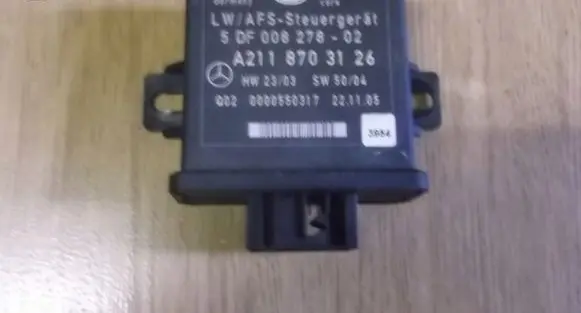 Mercedes-Benz E W211 Light module LCM A2118703126