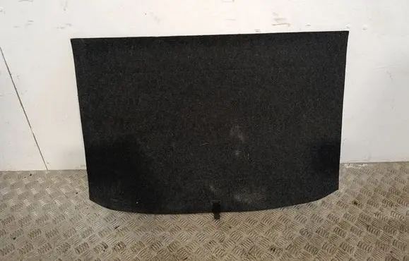 Trunk/boot floor carpet liner