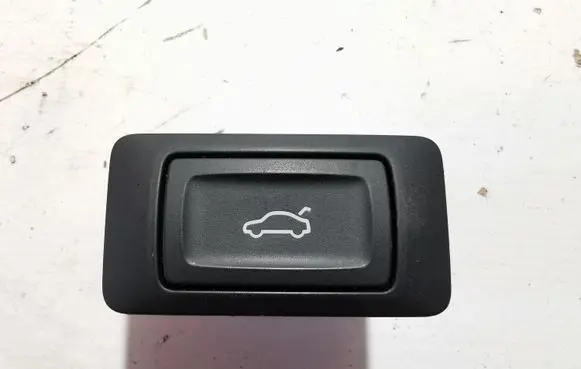 Audi Q7 4M Tailgate/boot open switch button 4G0959831C