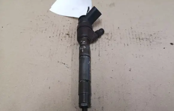Mercedes-Benz A W169 Fuel injector 0445110167 A6400700787
