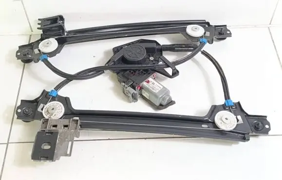 Tesla Model X Rear door window regulator with motor 402774D 102882000C