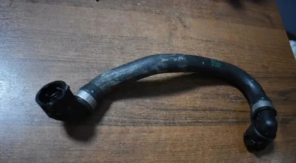 BMW X3 G01 Engine coolant pipe/hose 9894757