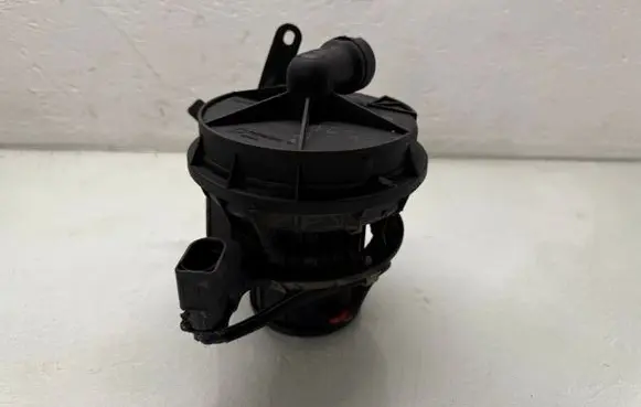 Audi A7 S7 4G Secondary air pump 079959253