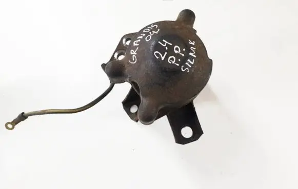 Mitsubishi Grandis Engine mount vacuum valve 