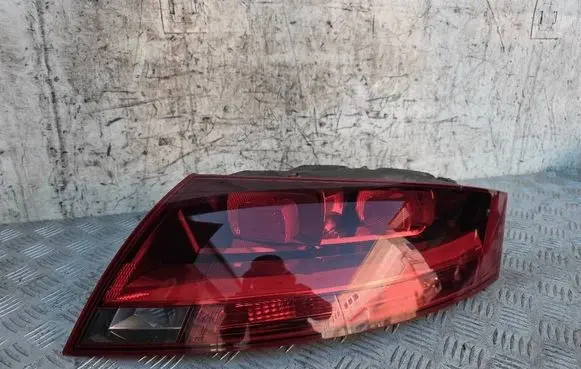Audi TT TTS Mk2 Rear/tail lights 8J0945096E
