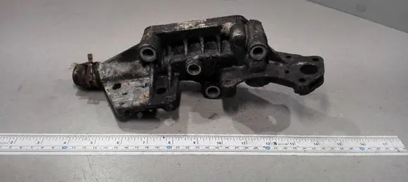 Opel Vectra B Engine mounting bracket 90571871 9186