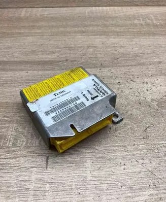 Volvo S70 V70 V70 XC Airbag control unit/module 9472727D