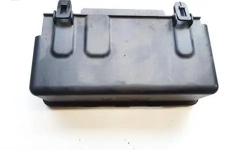 Volvo V40 Fuse box cover 30659177 E00021587