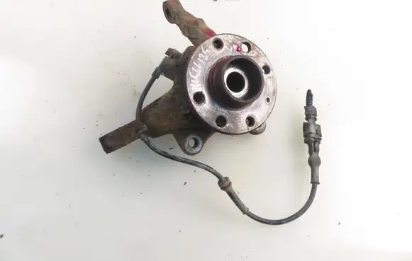 Opel Meriva A Front wheel hub spindle knuckle 