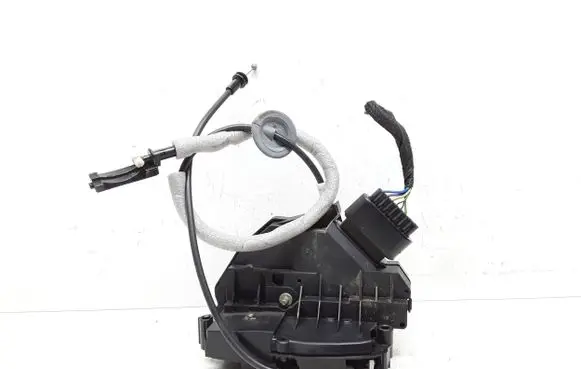 Volvo V60 Front door lock 31301740