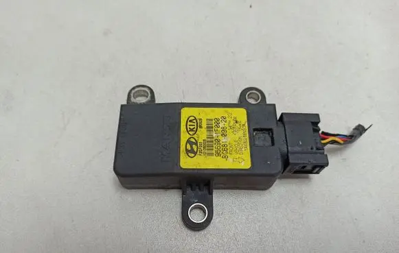 KIA Sportage ESP acceleration yaw rate sensor 956901F000