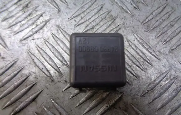 Nissan Primera Other relay 24330-C9900