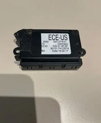 BMW X6 F16 Other control units/modules 9371374 SW010F00