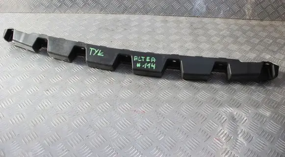 Seat Altea XL Rear bumper mounting bracket 5P8807863
