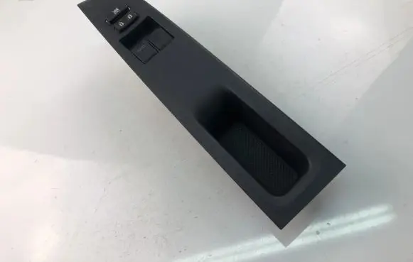 Toyota Yaris Electric window control switch 742320D330