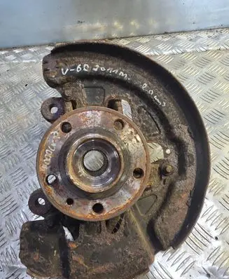 Volvo V60 Front wheel hub 
