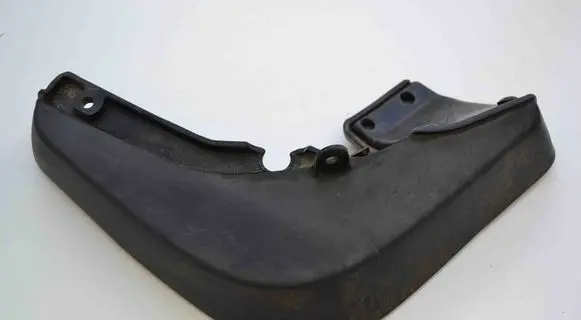 Audi A5 8T 8F Front mudguard 8T0075101
