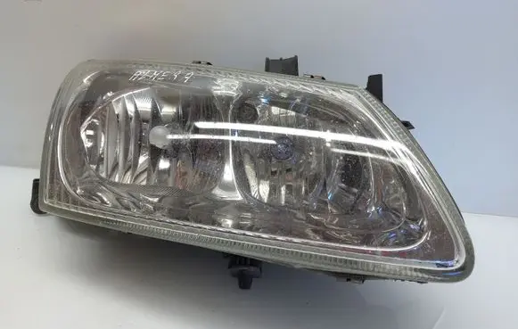 Nissan Almera N16 Headlight/headlamp