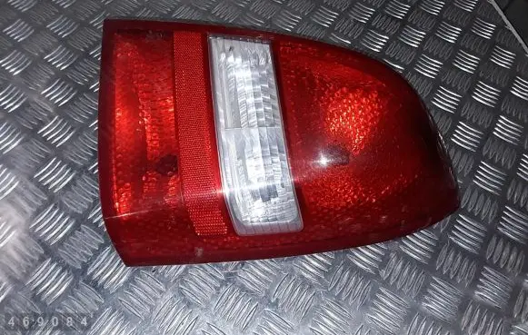 Nissan Primera Rear/tail lights