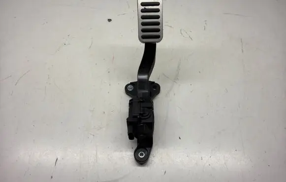 KIA Niro Accelerator throttle pedal DH32728G2100