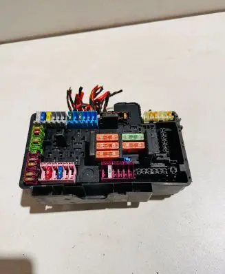Mercedes-Benz C AMG W205 Fuse module A0005456400