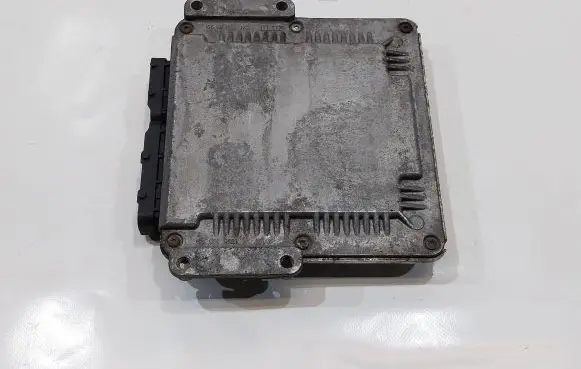 Chrysler Grand Voyager IV Engine control unit/module 04727770AD