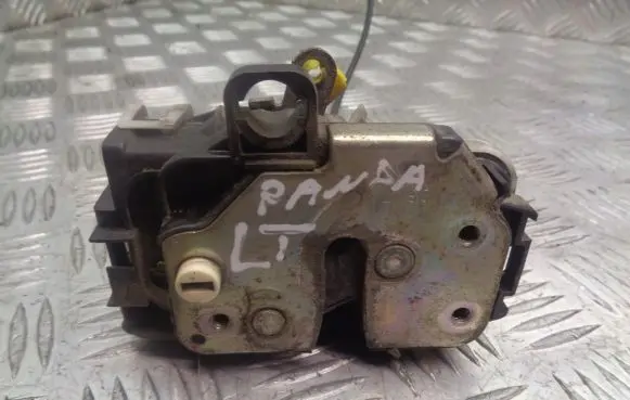 Fiat Panda II Rear door lock