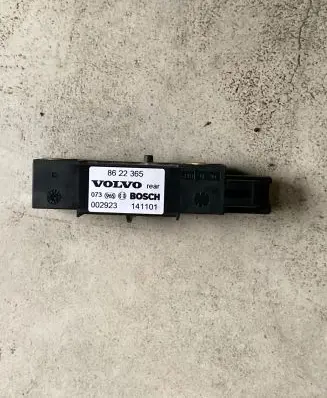 Volvo XC70 Airbag deployment crash/impact sensor 8622365