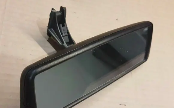 Volkswagen Golf III Rear view mirror (interior) 1H0857511C
