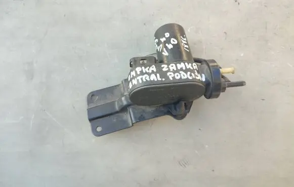 Volvo S40, V40 Central locking vacuum pump 412773