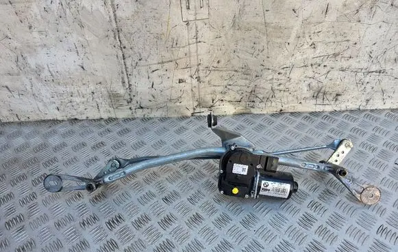 BMW 5 G30 G31 Front wiper linkage and motor W000061594 7934000 W000061428