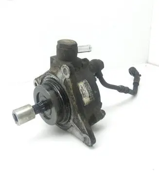 Nissan Navara D40 Vacuum pump 14650EB30A