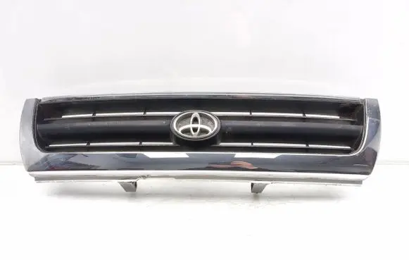 Toyota Hilux (N80, N90, N100, N110) Front bumper upper radiator grill 5310035510