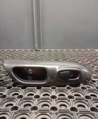 Nissan Juke I F15 Electric window control switch 829601KA2A