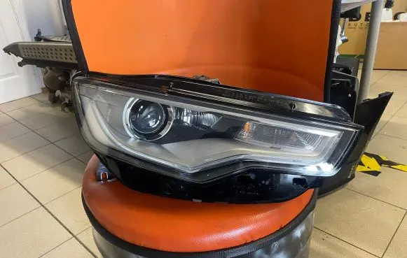 Audi A6 S6 C7 4G Headlight/headlamp 4G0941004C BIXENON 1G0941004C