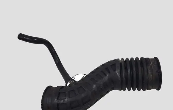Nissan X-Trail T31 Air intake hose/pipe 1026324S01