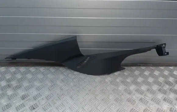 Chevrolet Camaro (C) pillar trim 23368063