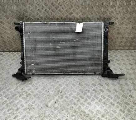 Porsche Macan (95B) Coolant radiator 8K0121251AA