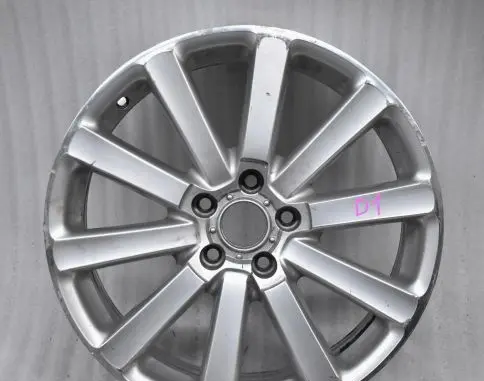 Volkswagen Touran I R18 alloy rim 
