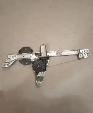 Dacia Sandero Rear door window regulator with motor 827211031R