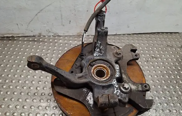 Fiat Panda III Front wheel hub spindle knuckle