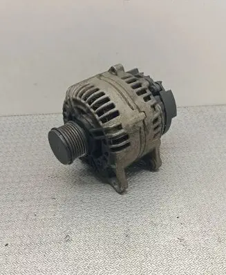 Renault Kangoo II Generator/alternator 0124525139 4695