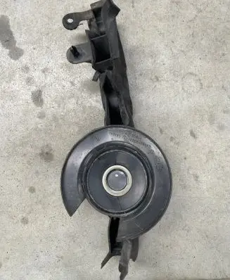 BMW 4 F32 F33 Engine compartment rubber 7255804 18068510