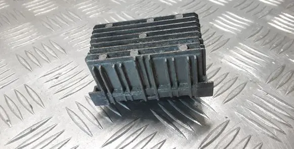 Opel Insignia A Glow plug pre-heat relay 55574293