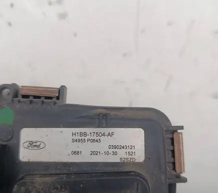 Ford Puma Front wiper linkage and motor H1BB17504AF 0390243121 S4955P0645