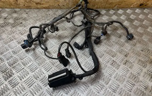 Mercedes-Benz B W245 Engine installation wiring loom