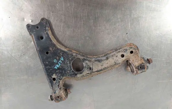 Opel Astra G Front lower control arm/wishbone